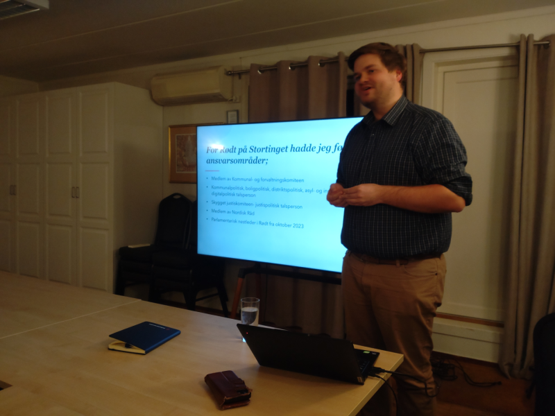 Klubbkveld - livet på Løvebakken